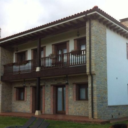 אוביידו Villa Tiviti מראה חיצוני תמונה